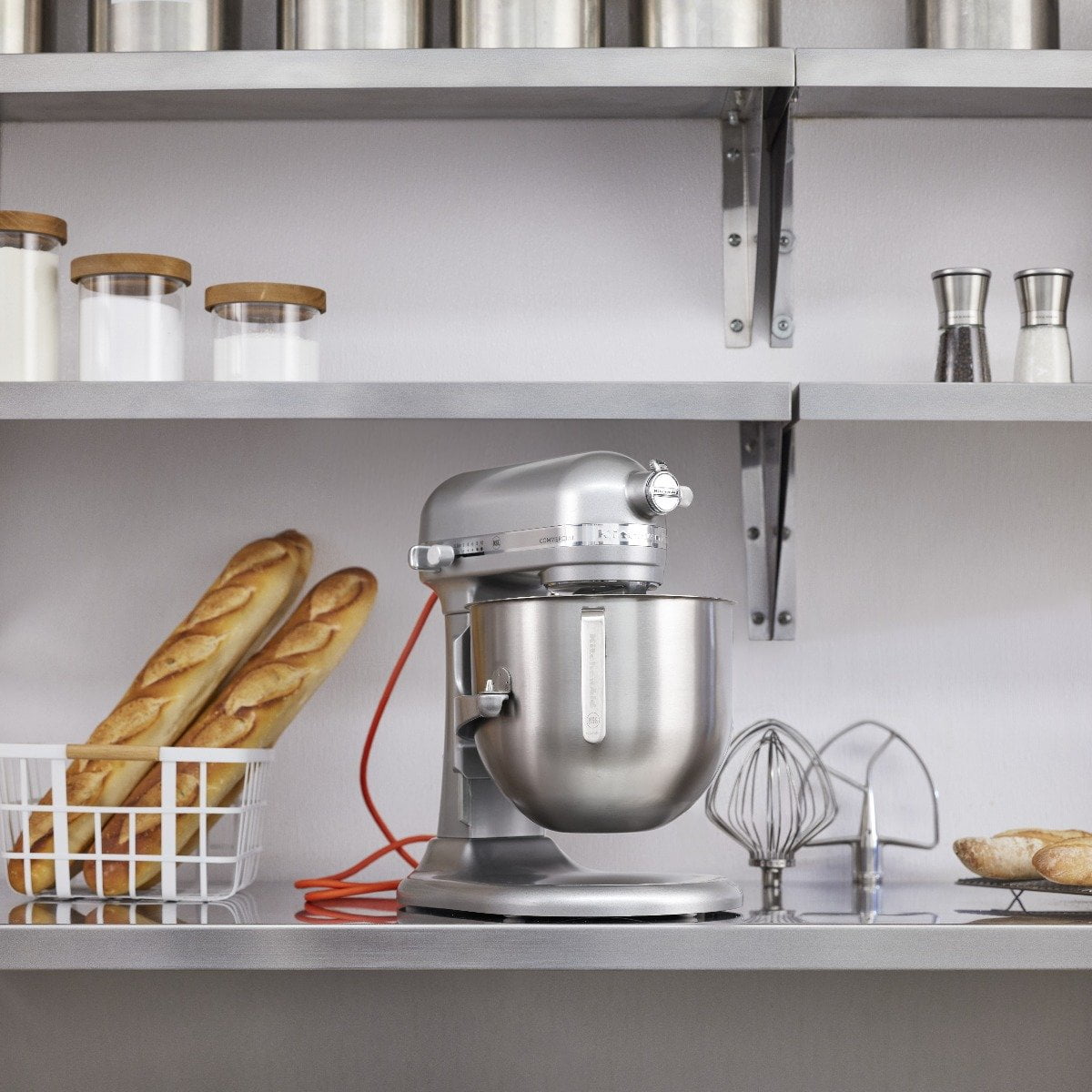 Commercial 8-Quart Stand Mixer | Contour Silver
