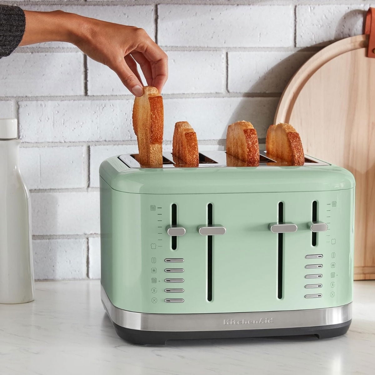 4 Slice Metal Toaster | Pistachio