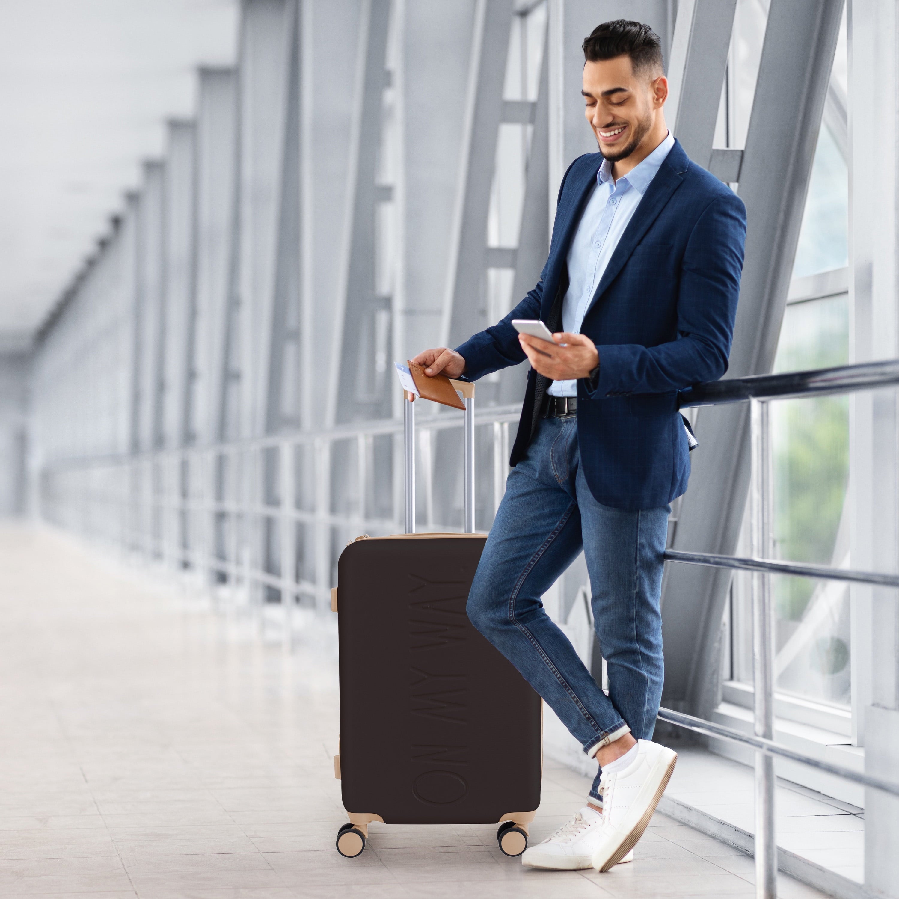 3 Piece Expandable Rolling Luggage Set in White