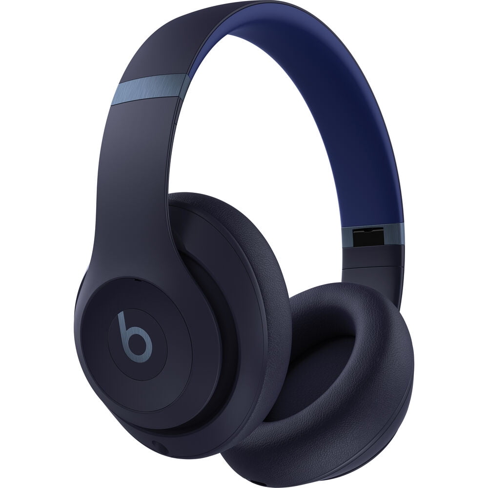 Studio Pro Wireless Over-Ear Headphones (Navy) Bundle