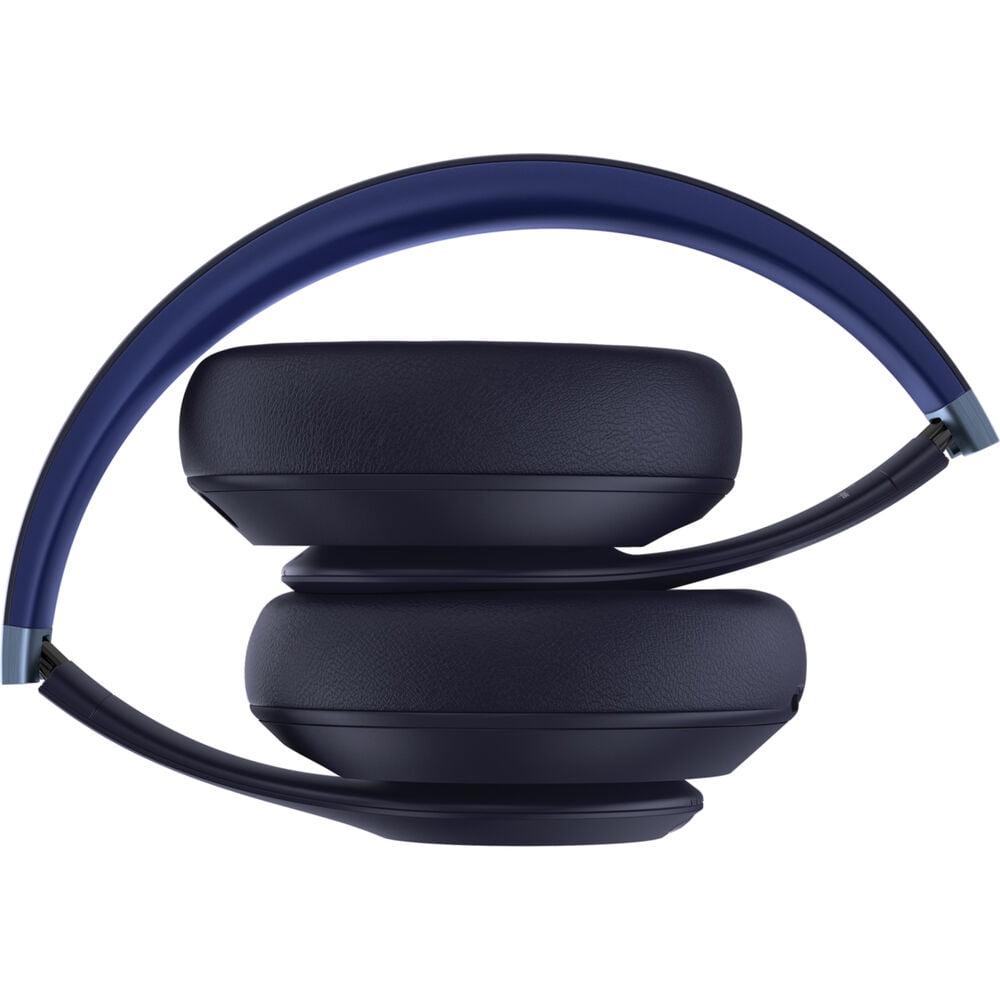 Studio Pro Wireless Over-Ear Headphones (Navy) Bundle