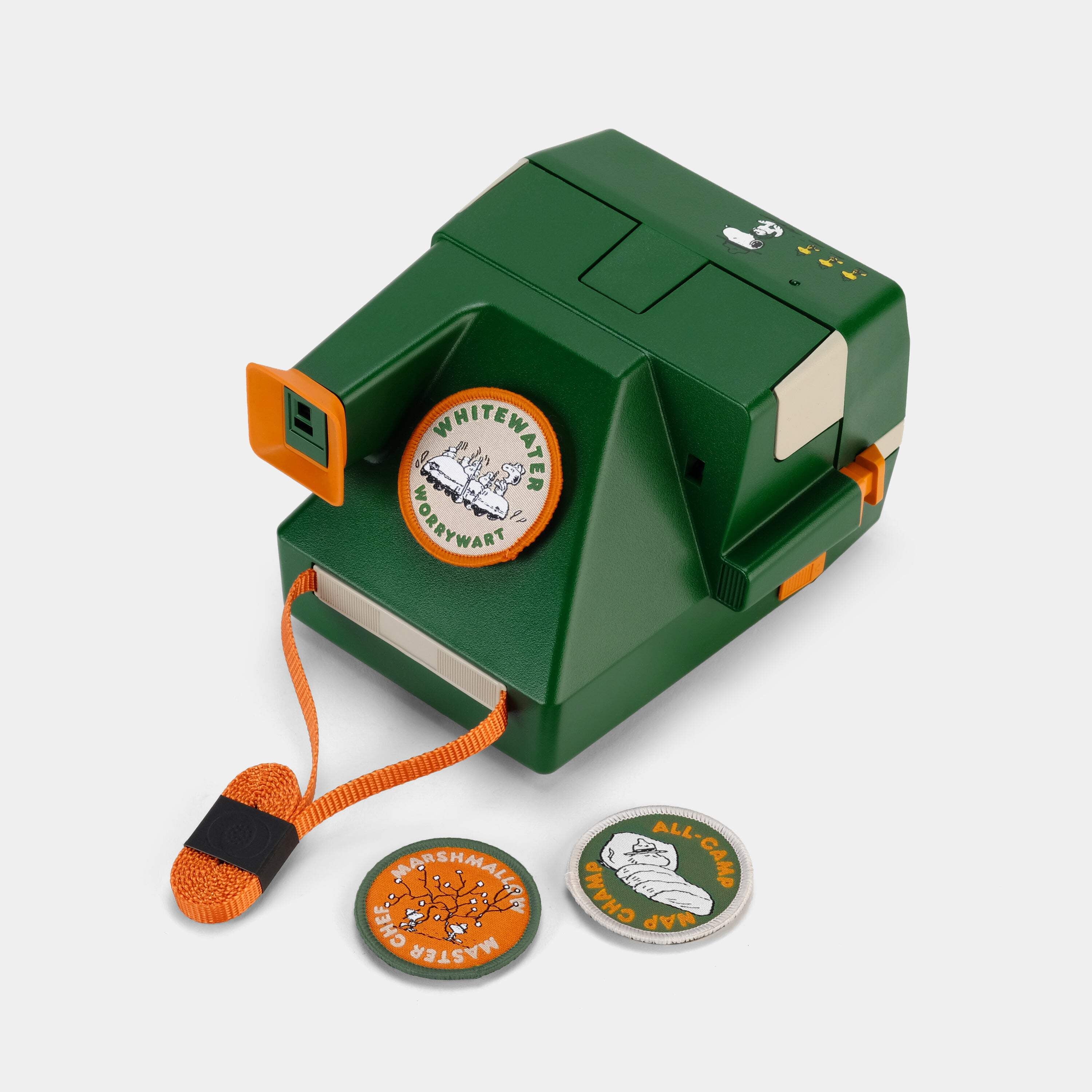 600 Instant Film Camera – Peanuts Beagle Scouts Edition | Vintage Style Instant Camera (Uses 600 Film)